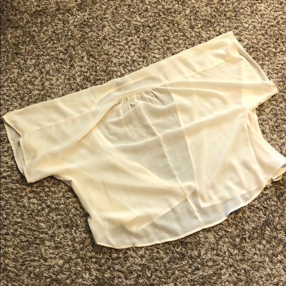 Cream Kimono - Picture 4 of 4